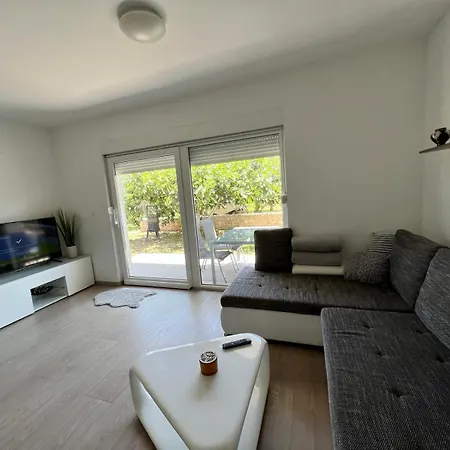 Sandra Appartamento Zara