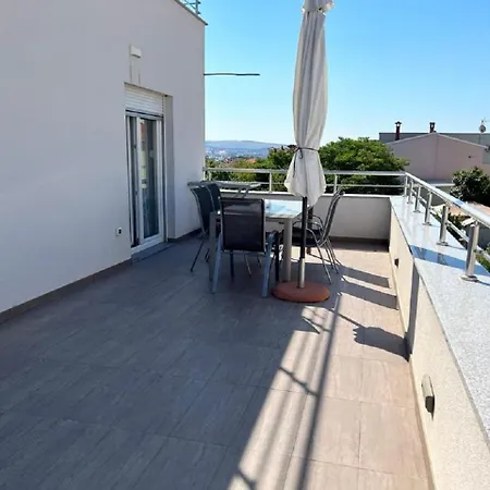 Apartment Sandra
