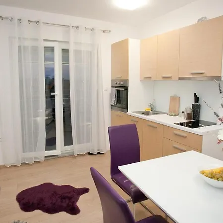 Apartment Sandra *