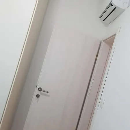 Sandra 公寓 扎达尔