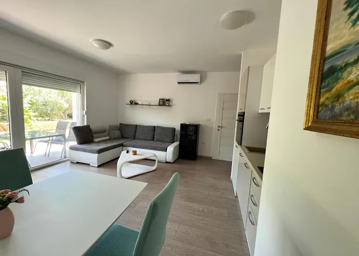 Apartament Sandra *